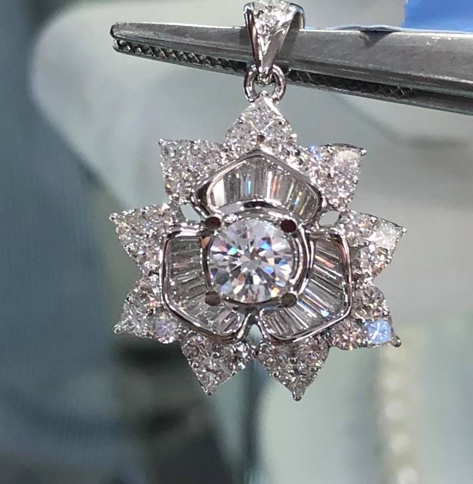 Pendant diamond DH002